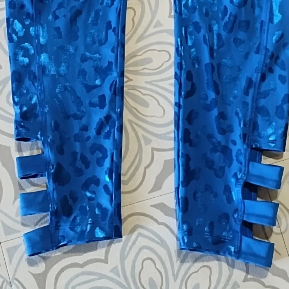 Girls Athletic Spandex Stretch Pants Electric Blue Leopard animal  sz 12 JUSTICE